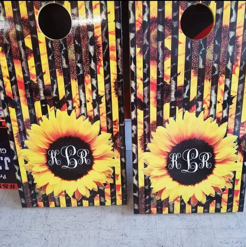 Sunflower cornhole